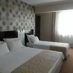 Hotel Anya