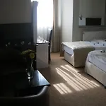 Hotel Anya