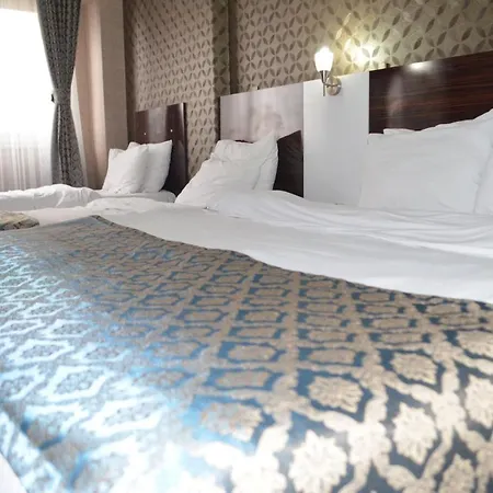 Anya Hotel