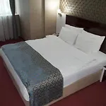 فندق Anya