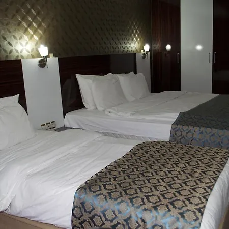 מלון Anya דניזלי